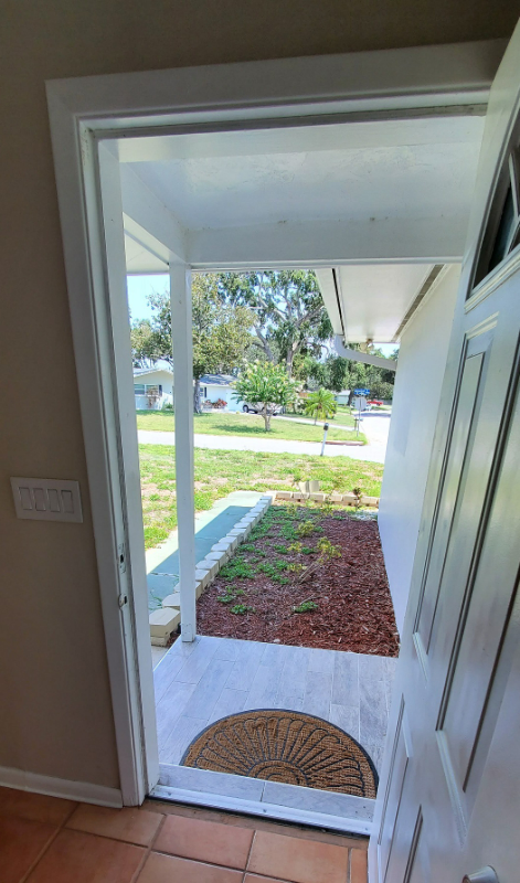 1648 ALGONQUIN DR