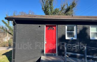 610 1/2 E 8 ST