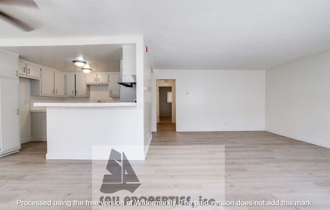 3440 Elm Ave