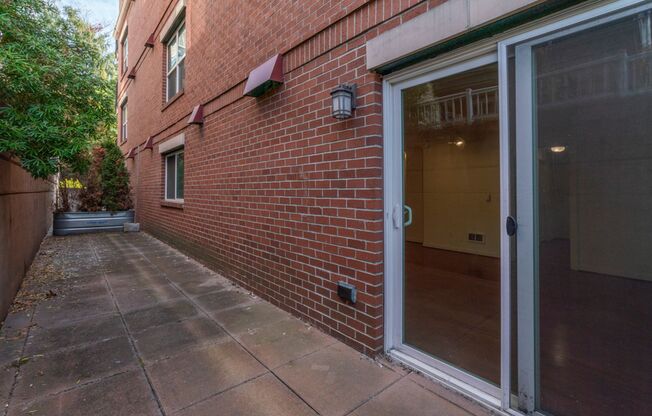 2 beds, 2 baths, 856 sqft, $2,750, Unit #201