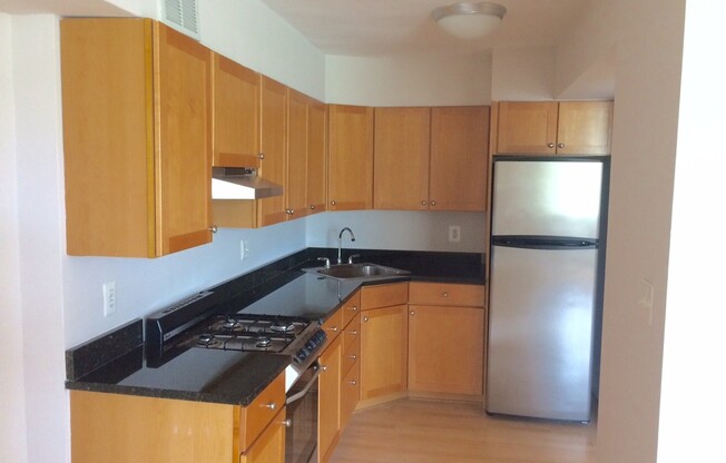 1 bed, 1 bath, 792 sqft, $2,765, Unit 1003