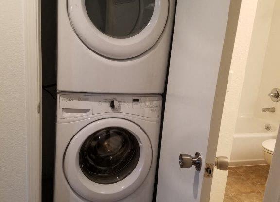 2x2L laundry