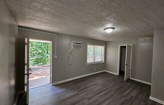 Live in Comfort at Evergreen Apartments in Knoxville!