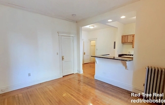 Studio, 1 bath, 407 sqft, $2,550, Unit 4