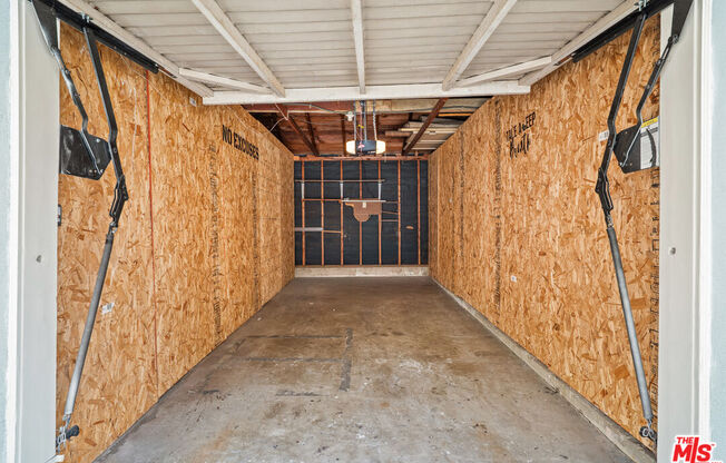 7109 FLIGHT AVE