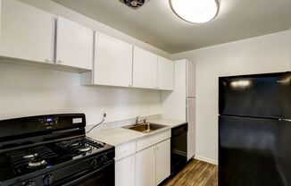 $500 OFF!!! Lovely Two Bedroom Apartment in Quiet Community - Move-In Special Pricing!!!