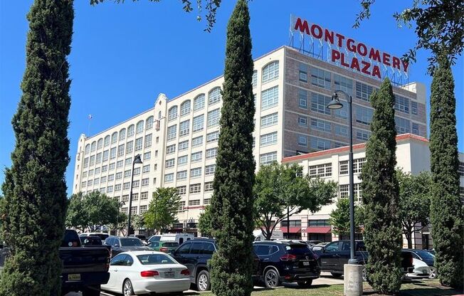 Fabulous Urban lifestyle in the Historic Montgomery Plaza with a panoramic Downtown Fort Worth view!