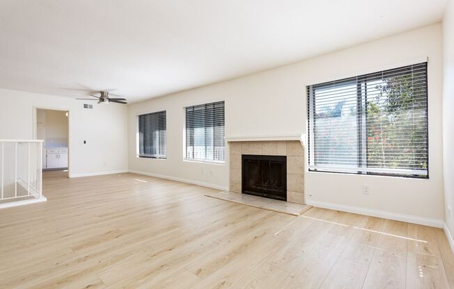 Beautifully Remodeled Home in Bay Park/Bay Ho