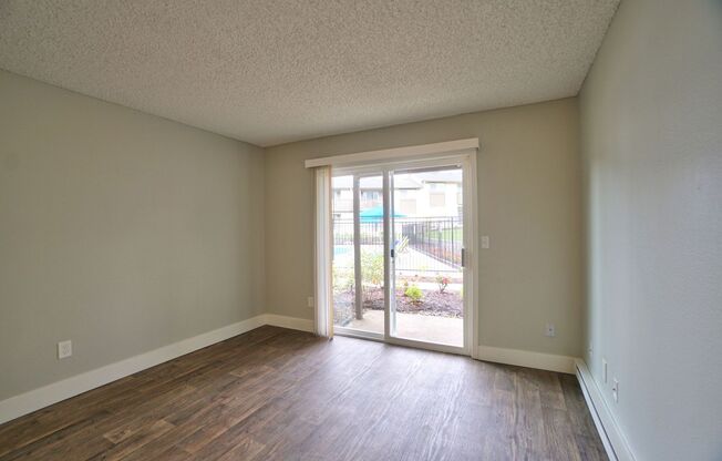 1 bed, 1 bath, 508 sqft, $1,299