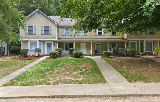 839 DALEWOOD DR