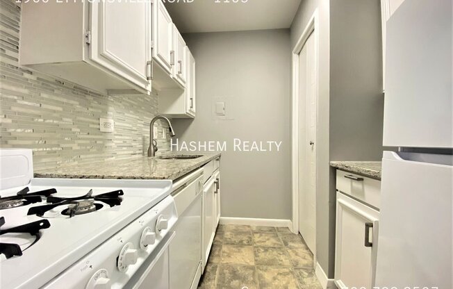 1900 Lyttonsville Rd