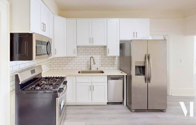 27 West Apartment Homes Near USC Campus!