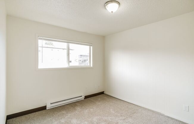 2 beds, 1 bath, 765 sqft, $1,220, Unit 2734