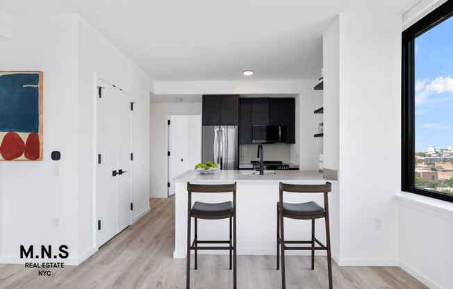 2 beds, 2 baths, $5,738, Unit 1211