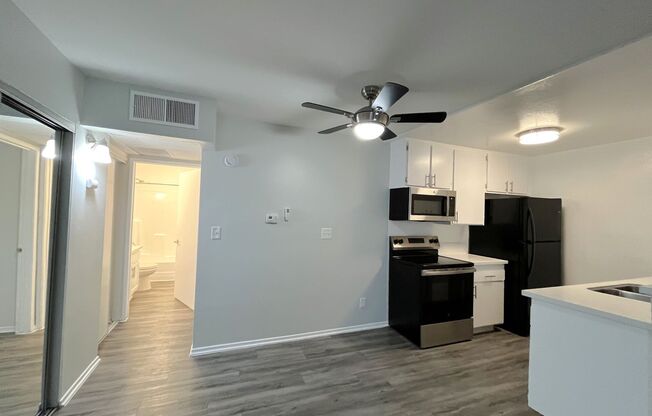 1 bed, 1 bath, 695 sqft, $1,748, Unit 308