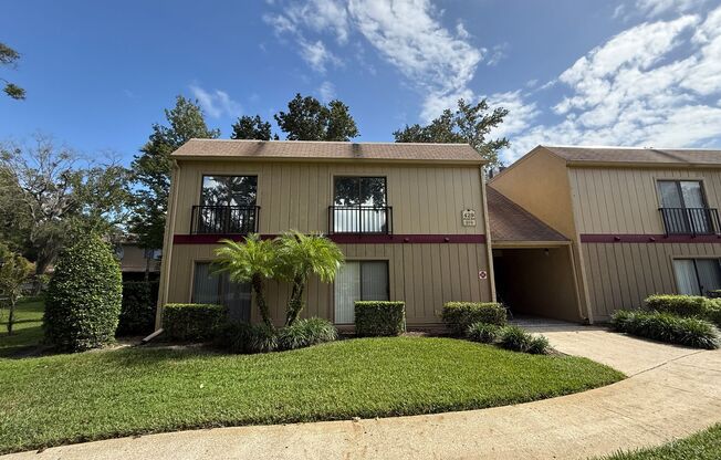 Charming 3 Bedroom 2 Bath Condo in Heart of Winter Springs