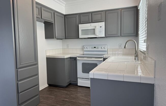 1 bed, 1 bath, 650 sqft, $2,275, Unit 1601Q