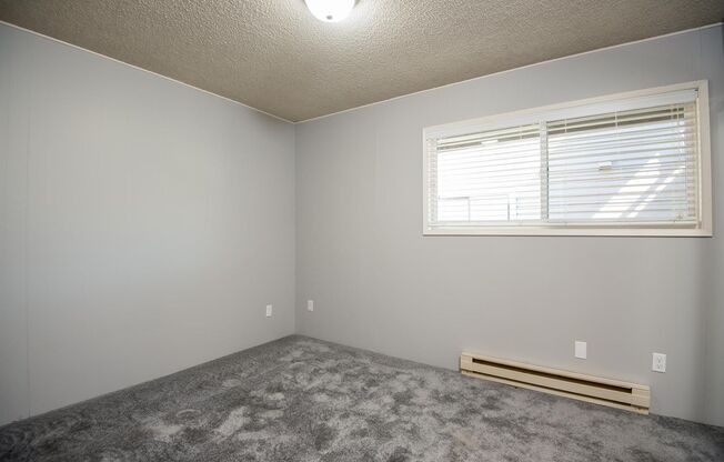 1 bed, 1 bath, 550 sqft, $1,395, Unit A04