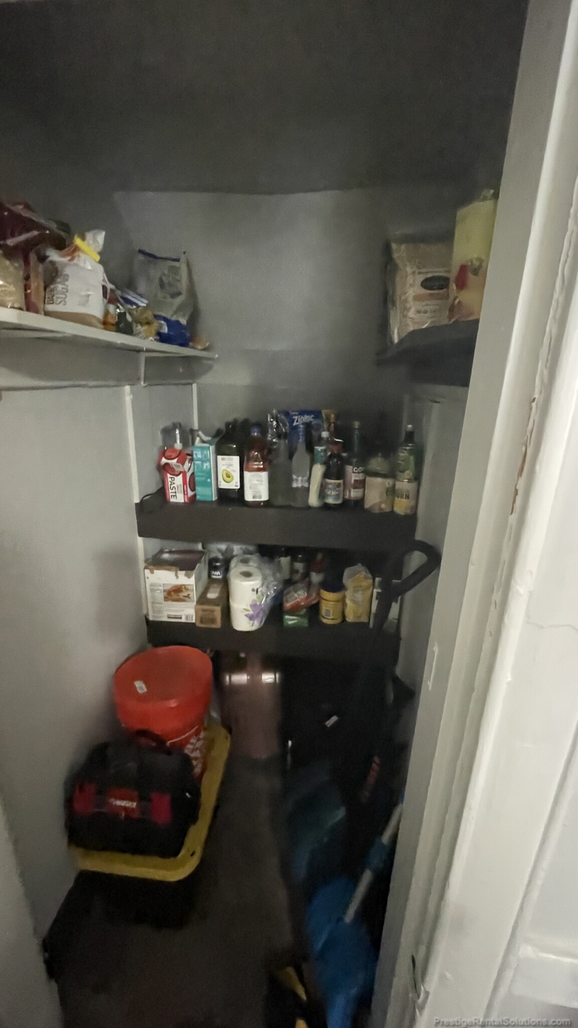 54 Carlisle St. Quincy, MA ApartmentAdvisor