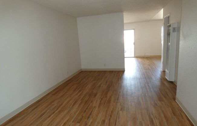 1 bed, 1 bath, $1,650, Unit F