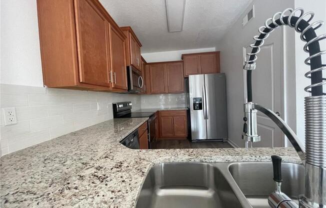 3723 SENECA CLUB LOOP