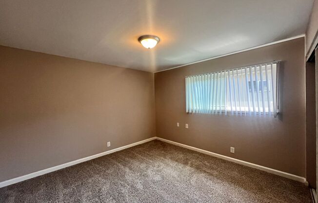 1 bed, 1 bath, 575 sqft, $2,145, Unit 12