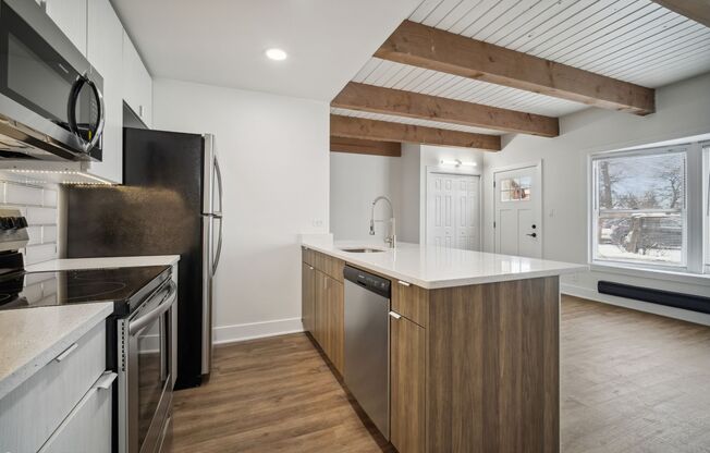 2 beds, 1.5 baths, 1,095 sqft, $2,660, Unit 1904 #K