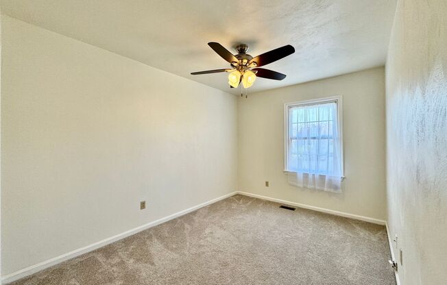 3 beds, 2.5 baths, $2,150