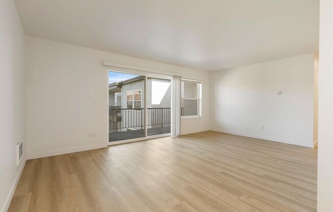1 bed, 1 bath, 837 sqft, $2,062, Unit 305