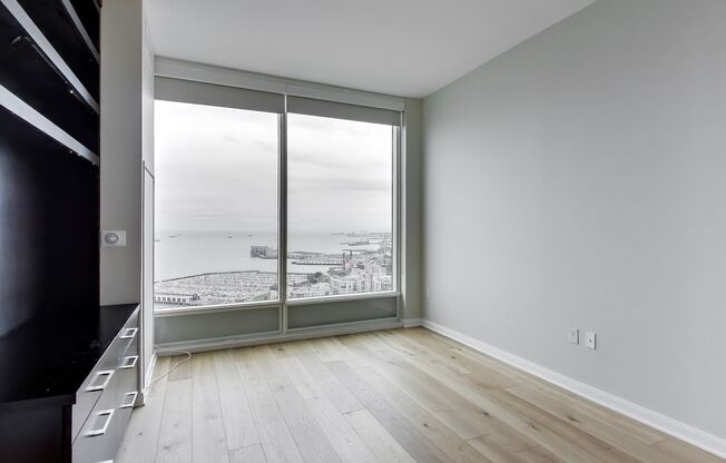 2 beds, 2 baths, $6,995