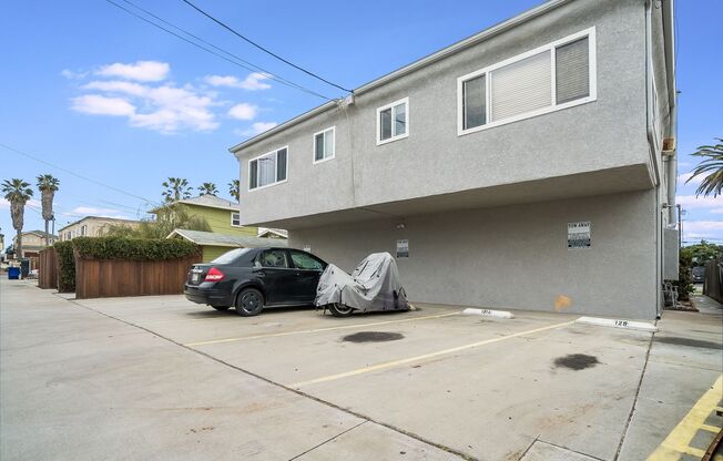 125-131 Elkwood Avenue