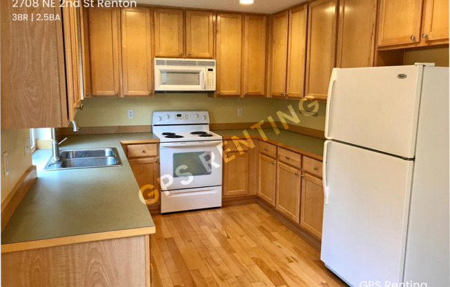 Fantastic 3 Br/2.5 Ba home located in quiet Renton neighborhood