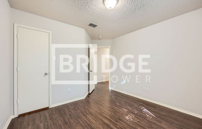 3 beds, 2 baths, $2,050