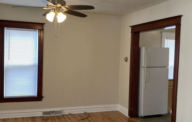 1006 Newton Ct