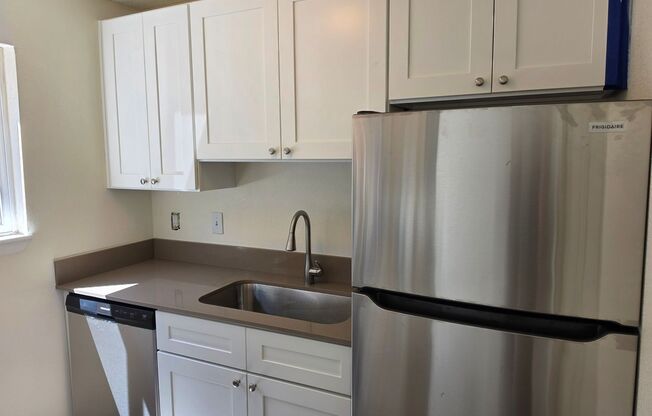 #245 VILLAGE GREEN APTS