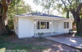 1608 Northview Dr