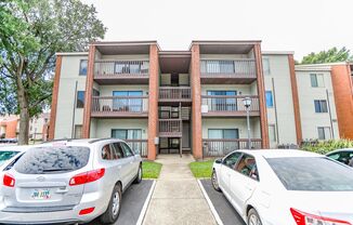 "Low Maintenance Living" In Prime Hampton Roads Area