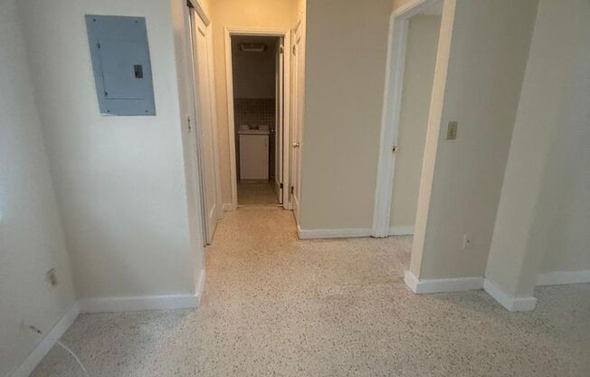 1 bed, 1 bath, $1,800, Unit 2140-4