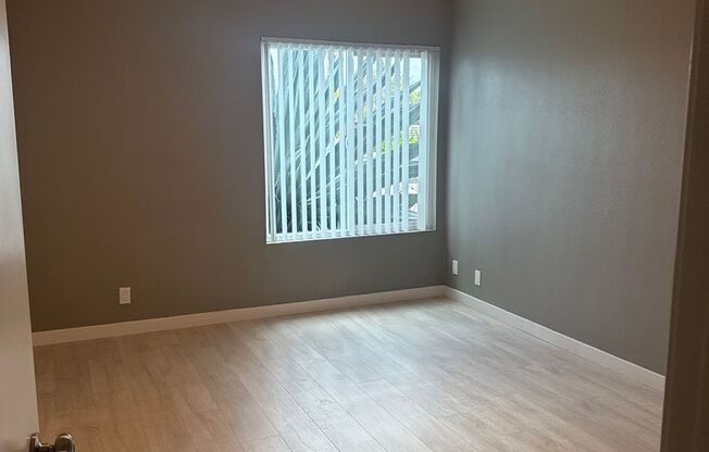 2 beds, 2 baths, $2,750, Unit 105