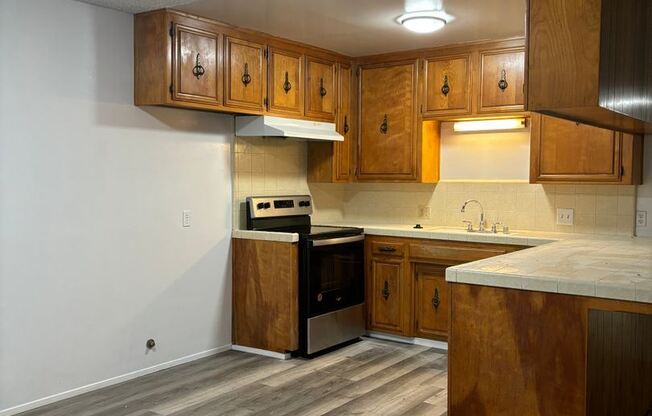 4647 COLUMBUS STREET #D
