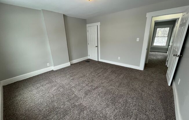 2 beds, 2 baths, 950 sqft, $1,250, Unit 55