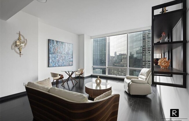 157 W W 57 ST