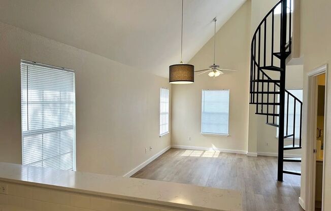 PM2-GT2908 Whisper Oaks Ln
