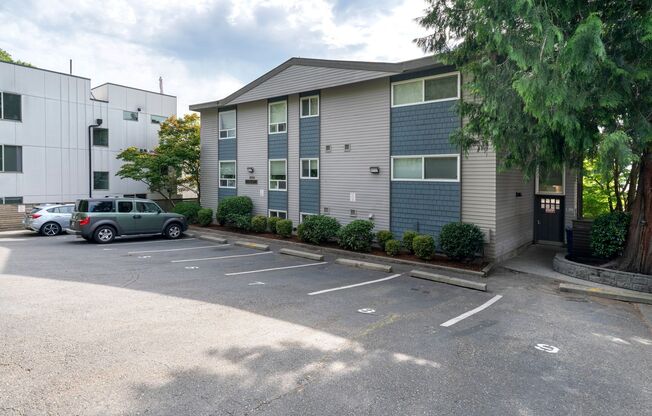 Queen Anne 9