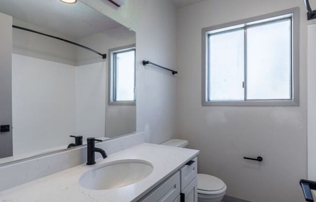 2 beds, 1.5 baths, 1,150 sqft, $1,999, Unit 2428