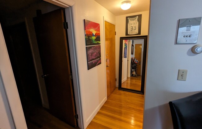 1 bed, 1 bath, 600 sqft, $1,850, Unit 10