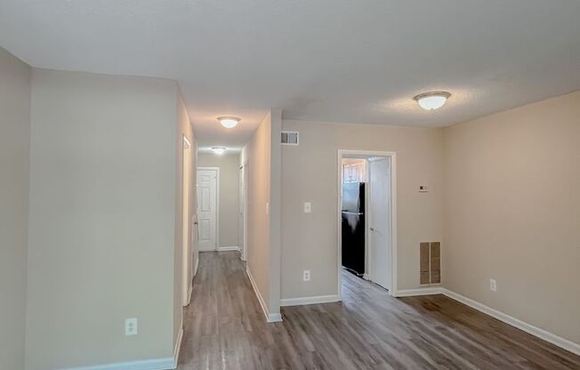2 beds, 1.5 baths, 850 sqft, $1,125, Unit 03A