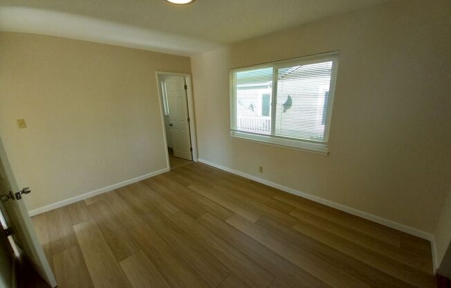 1 bed, 1 bath, $2,295, Unit 17