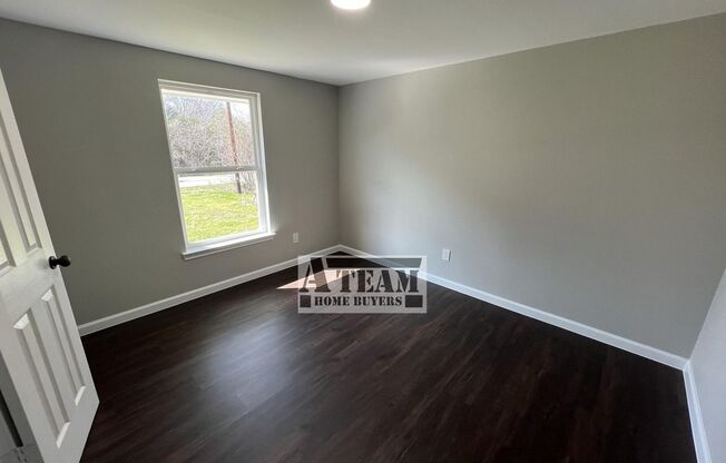 Beautiful Remodeled 3 Bed 1 Bath