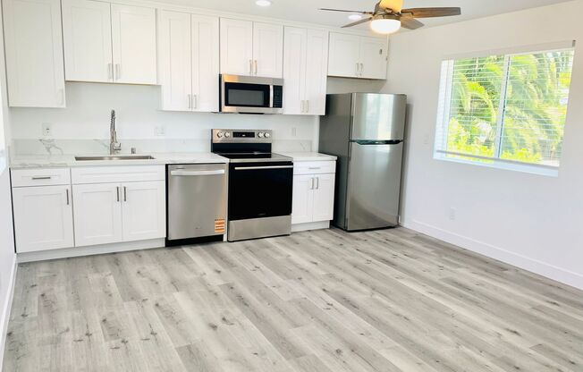 CHARMING Newly Constructed 1BD/BA Available in Linda Vista